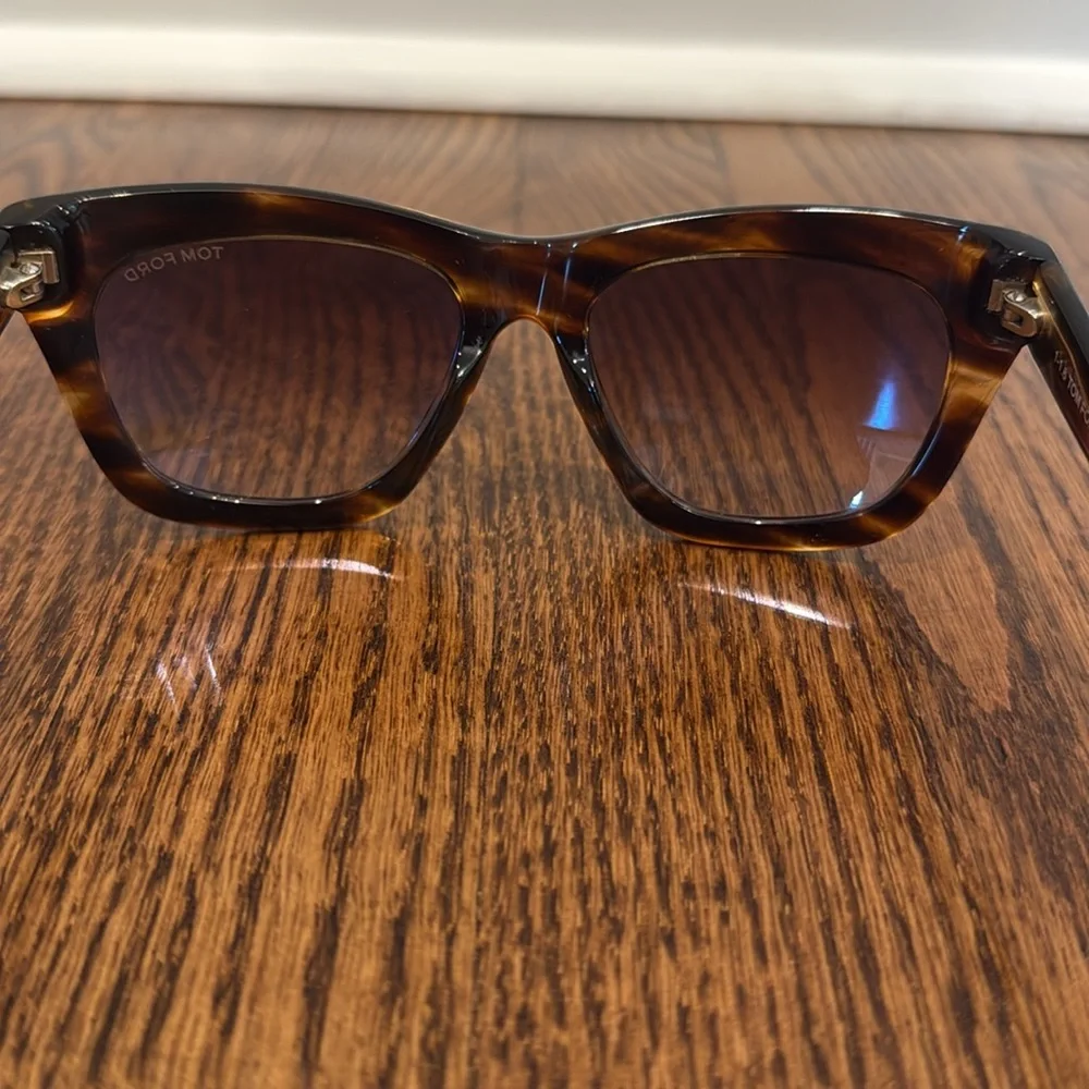Tom Ford Celina Brown Tortoise Shell Sunglasses - Picture 9 of 16